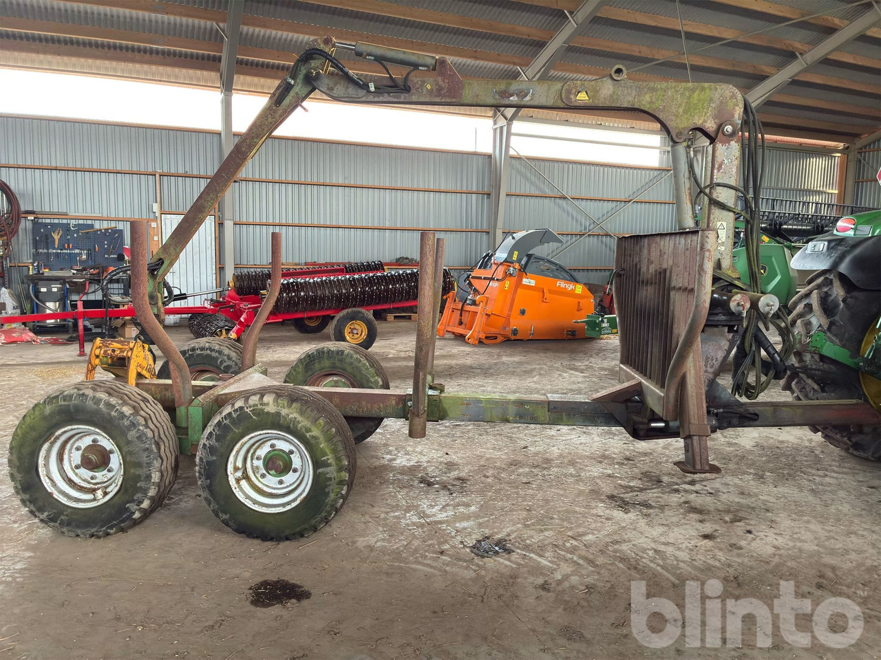 Källefall - Лесной прицеп: фото 3 Källefall - Лесной прицеп: фото 3