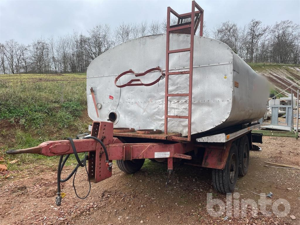 Lothar Schäfer ST 6000 T ( Baujahr 1992 ) - Прицеп-цистерна: фото 4 Lothar Schäfer ST 6000 T ( Baujahr 1992 ) - Прицеп-цистерна: фото 4