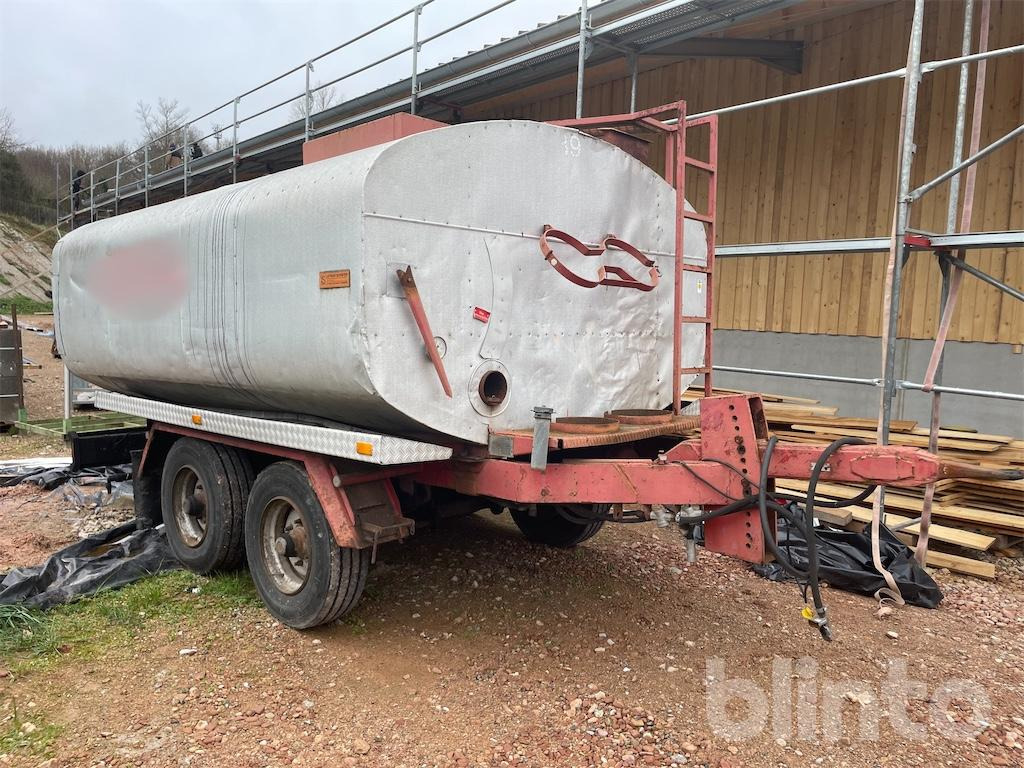 Lothar Schäfer ST 6000 T ( Baujahr 1992 ) - Прицеп-цистерна: фото 2 Lothar Schäfer ST 6000 T ( Baujahr 1992 ) - Прицеп-цистерна: фото 2