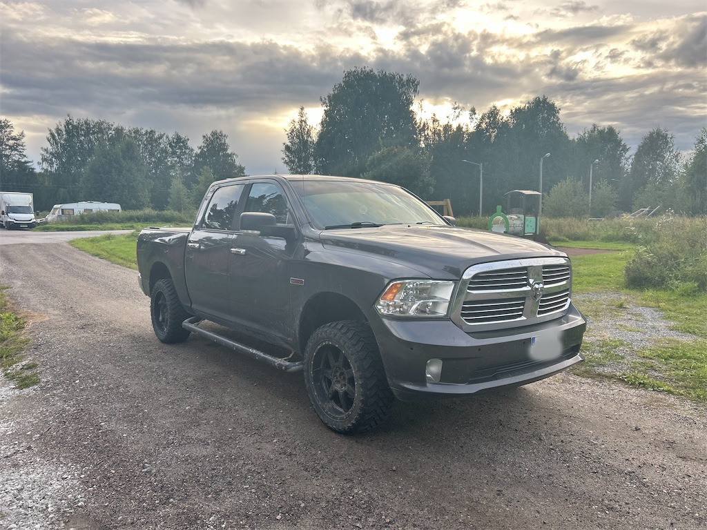DODGE RAM 1500 - Лёгкий коммерческий автомобиль: фото 3 DODGE RAM 1500 - Лёгкий коммерческий автомобиль: фото 3