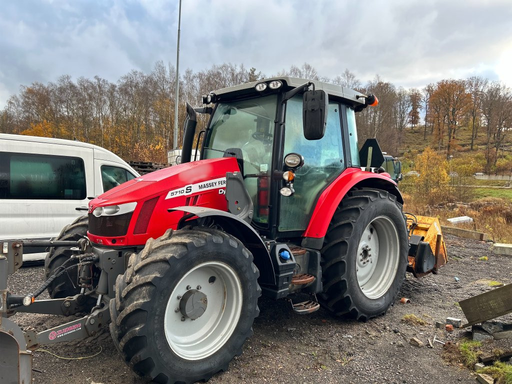 MASSEY FERGUSON 5710 S DYNA 4 - Трактор: фото 1 MASSEY FERGUSON 5710 S DYNA 4 - Трактор: фото 1