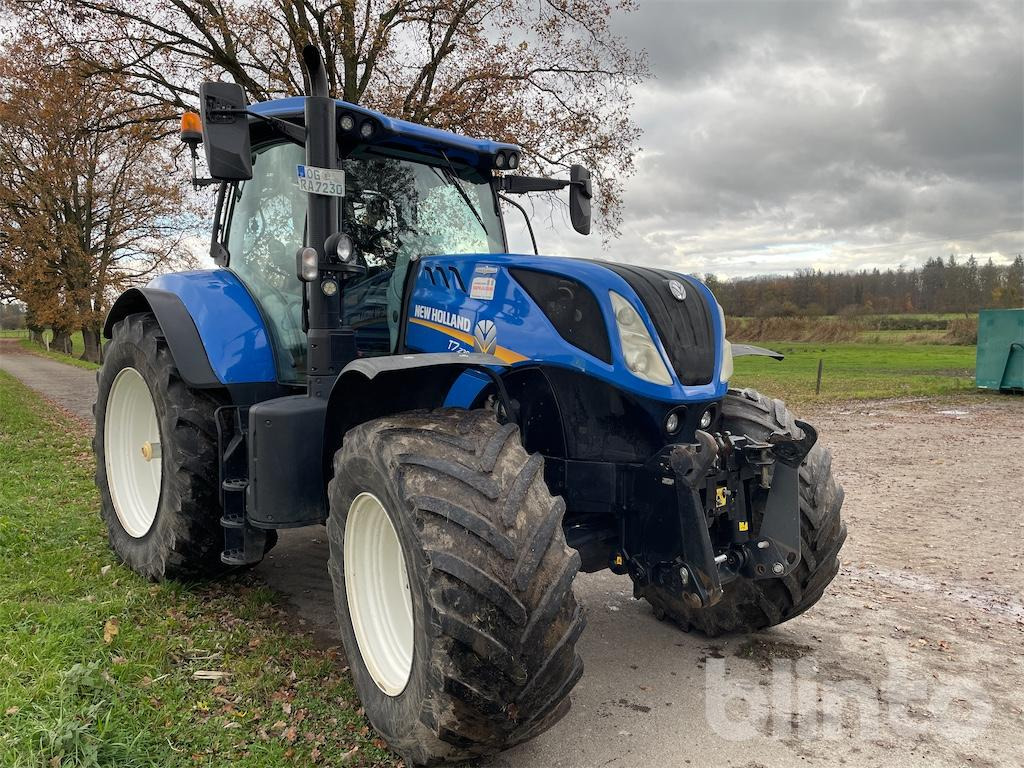 New Holland T7 230 (2018) - Трактор: фото 2 New Holland T7 230 (2018) - Трактор: фото 2