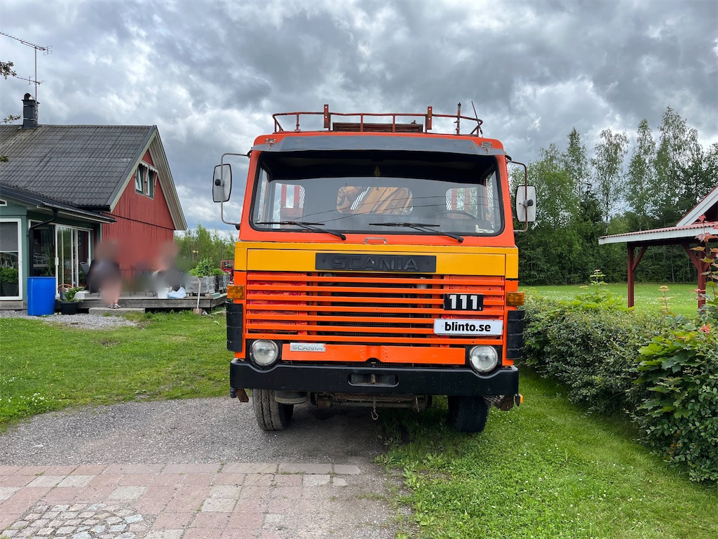 SCANIA LB 81S34 FÖRLÄNGD - Грузовик бортовой/ Платформа: фото 2 SCANIA LB 81S34 FÖRLÄNGD - Грузовик бортовой/ Платформа: фото 2