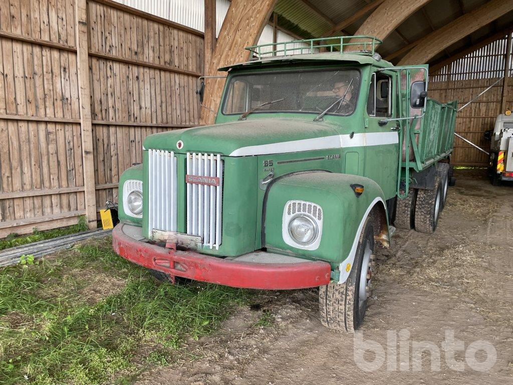 SCANIA LS 85S 42 220 - Грузовик бортовой/ Платформа: фото 4 SCANIA LS 85S 42 220 - Грузовик бортовой/ Платформа: фото 4