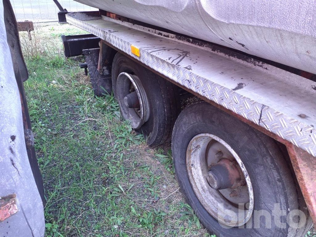 SCHÄFER FELLBACH ST6000T - Цистерна для жидкого навоза: фото 3 SCHÄFER FELLBACH ST6000T - Цистерна для жидкого навоза: фото 3