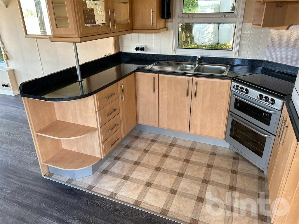 The Aspen - Прицеп дача: фото 2 The Aspen - Прицеп дача: фото 2