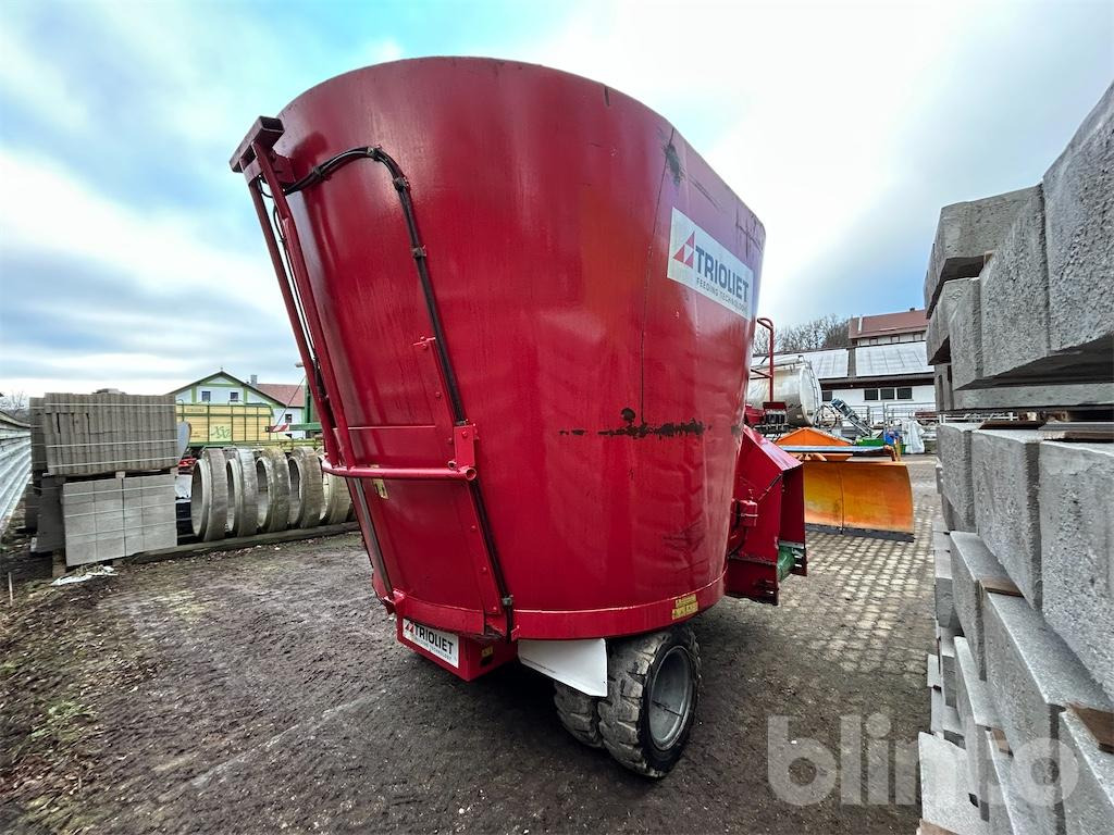 Triolet Solomix SM-12 (2003) - Кормораздатчик: фото 4 Triolet Solomix SM-12 (2003) - Кормораздатчик: фото 4