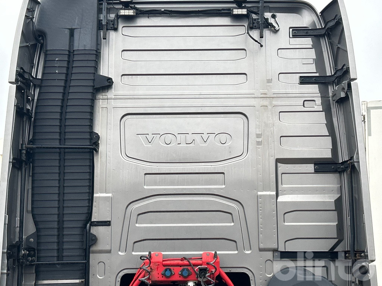 VOLVO FH 6*2 - Тягач: фото 3 VOLVO FH 6*2 - Тягач: фото 3