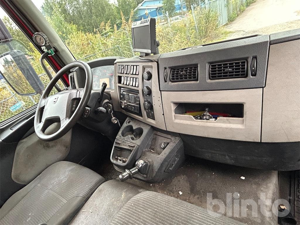 Эвакуатор VOLVO FL-280 4*2: фото 25 Эвакуатор VOLVO FL-280 4*2: фото 25