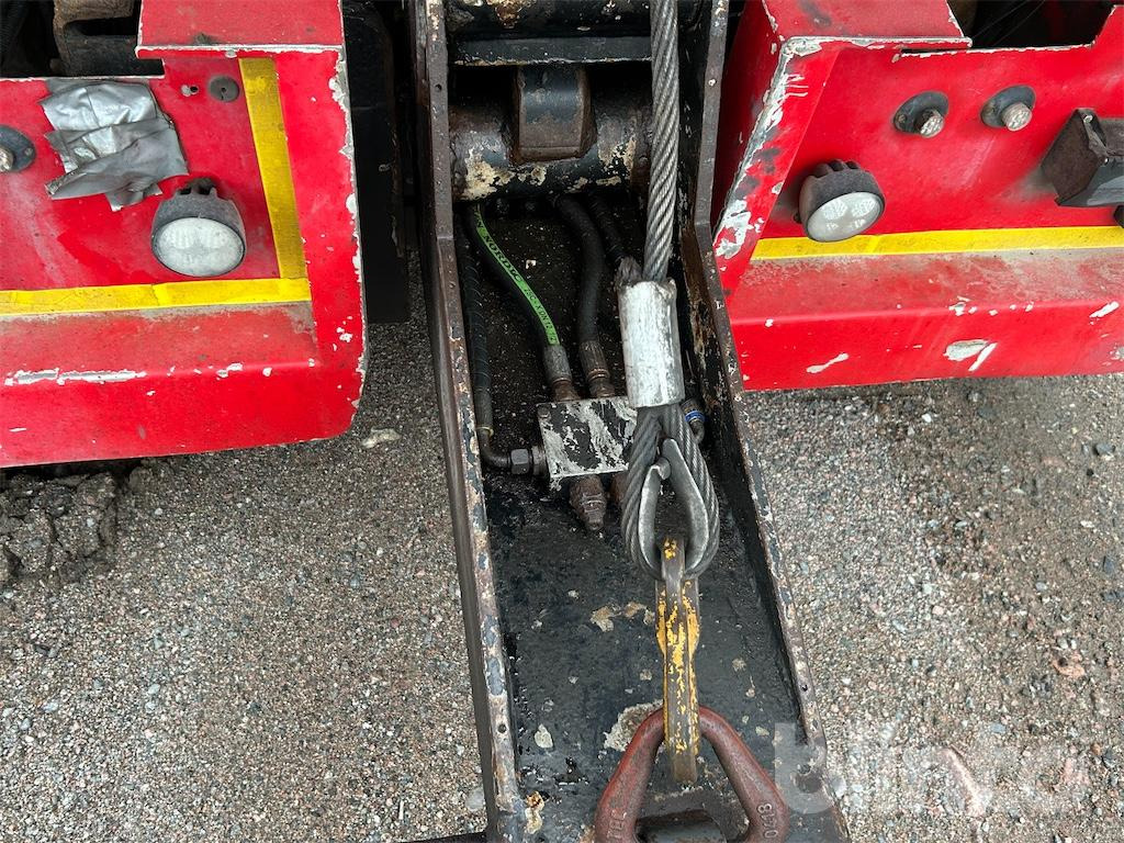 Эвакуатор VOLVO FL-280 4*2: фото 44 Эвакуатор VOLVO FL-280 4*2: фото 44