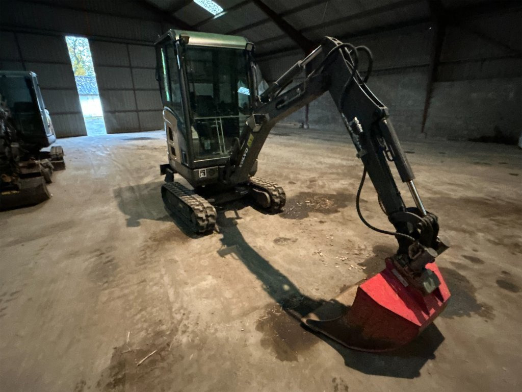 Volvo EC180c - Мини-экскаватор: фото 4 Volvo EC180c - Мини-экскаватор: фото 4