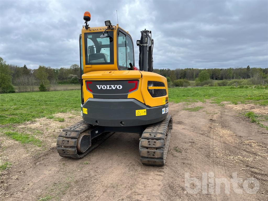 Volvo ECR58D med 5 redskap - Гусеничный экскаватор: фото 4 Volvo ECR58D med 5 redskap - Гусеничный экскаватор: фото 4