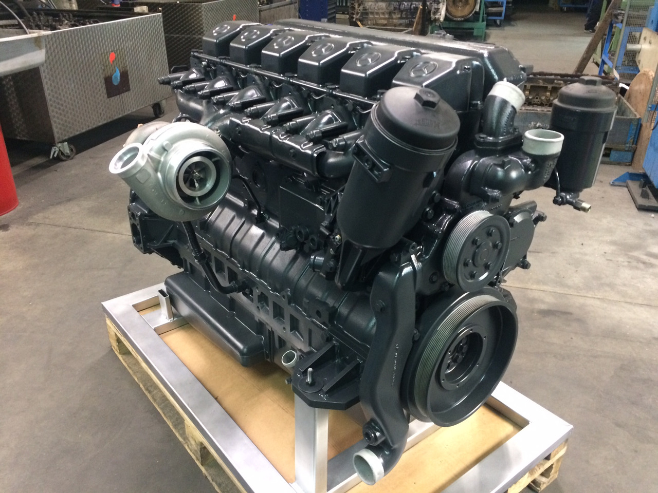 MOTORE MERCEDES OM457LA - VAR. 457.944 - EURO 3 - COMPLETO - Двигатель: фото 1 MOTORE MERCEDES OM457LA - VAR. 457.944 - EURO 3 - COMPLETO - Двигатель: фото 1