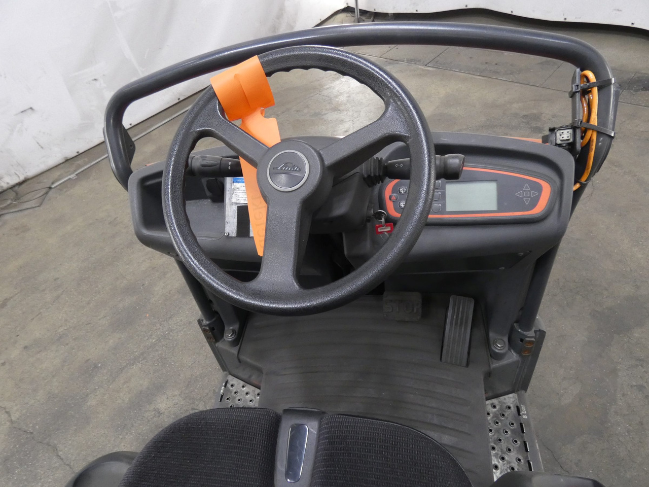 Linde P60/LIION - Складской тягач: фото 3 Linde P60/LIION - Складской тягач: фото 3