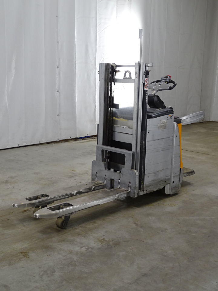 Still EXD-SF20 - Штабелер: фото 1 Still EXD-SF20 - Штабелер: фото 1