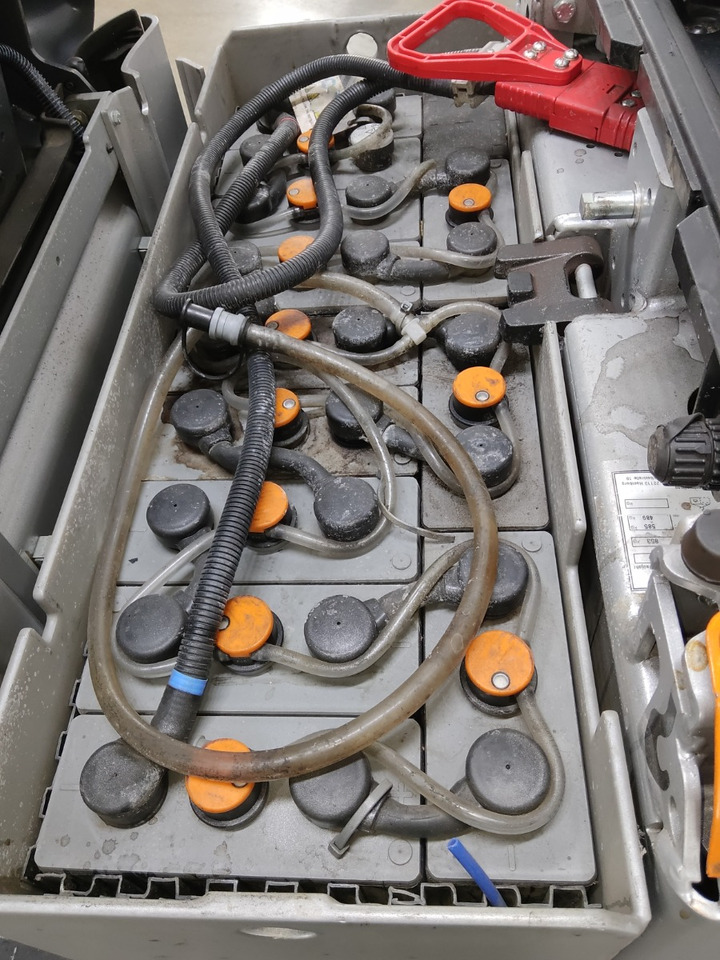 Still LTX50 - Складской тягач: фото 4 Still LTX50 - Складской тягач: фото 4