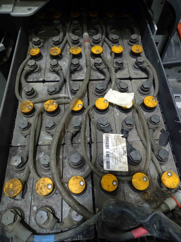 Still LTX70 - Складской тягач: фото 4 Still LTX70 - Складской тягач: фото 4