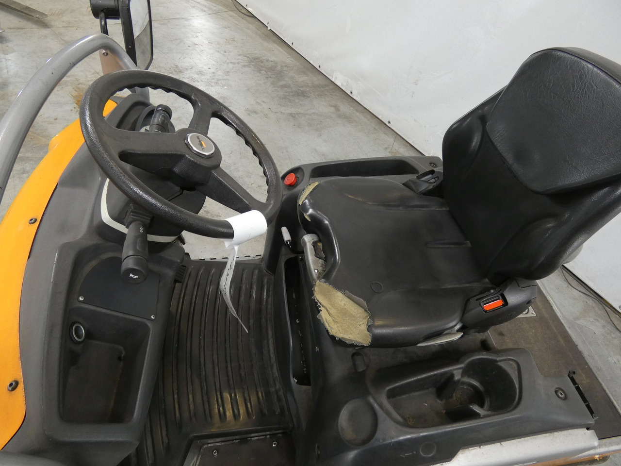 Still LTX70 - Складской тягач: фото 3 Still LTX70 - Складской тягач: фото 3