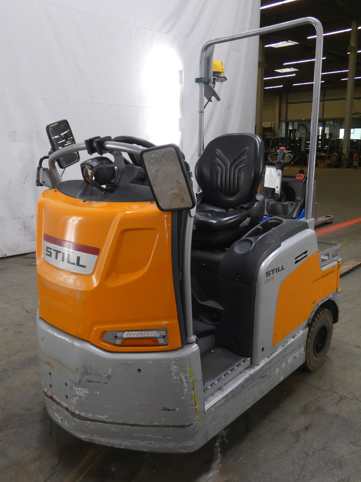 Still LTX70 - Складской тягач: фото 1 Still LTX70 - Складской тягач: фото 1