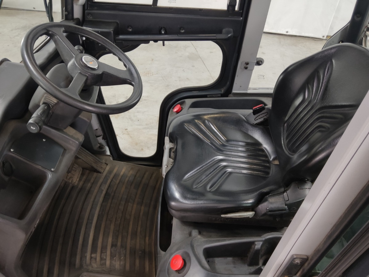 Still LTX80 - Складской тягач: фото 3 Still LTX80 - Складской тягач: фото 3