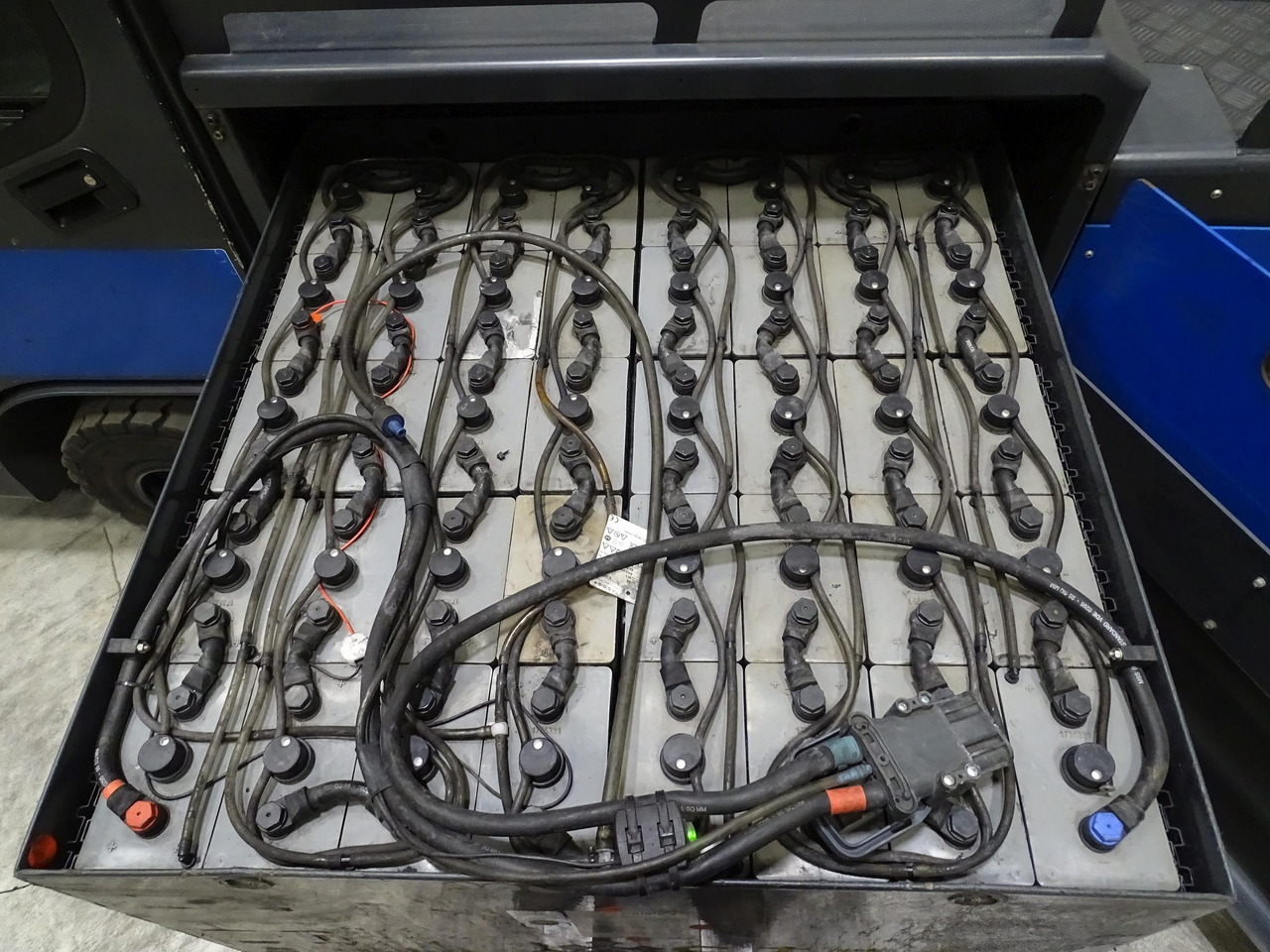 Still R07-25 - Складской тягач: фото 4 Still R07-25 - Складской тягач: фото 4