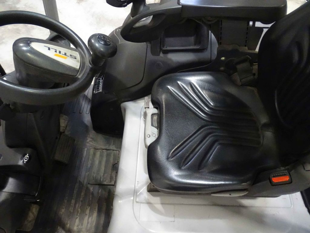 Still RX20-16 - Электропогрузчик: фото 3 Still RX20-16 - Электропогрузчик: фото 3