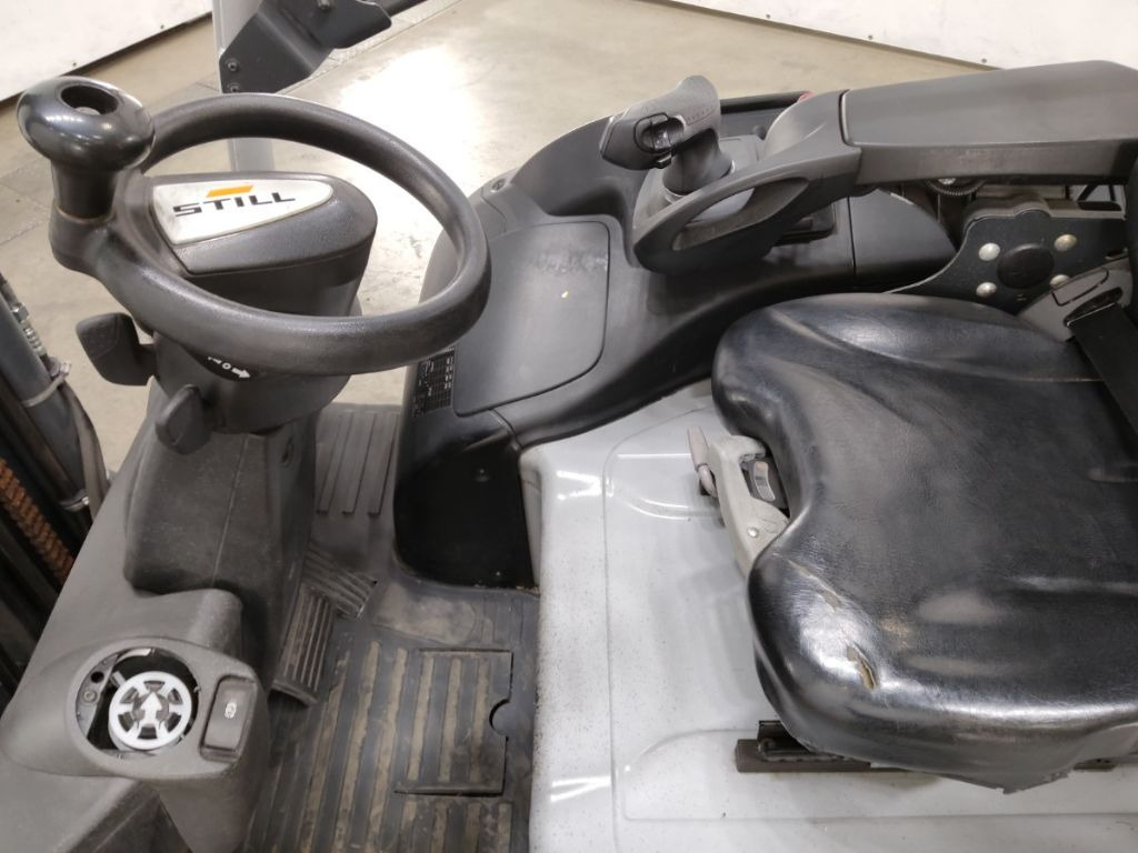 Still RX60-25/600 - Электропогрузчик: фото 3 Still RX60-25/600 - Электропогрузчик: фото 3