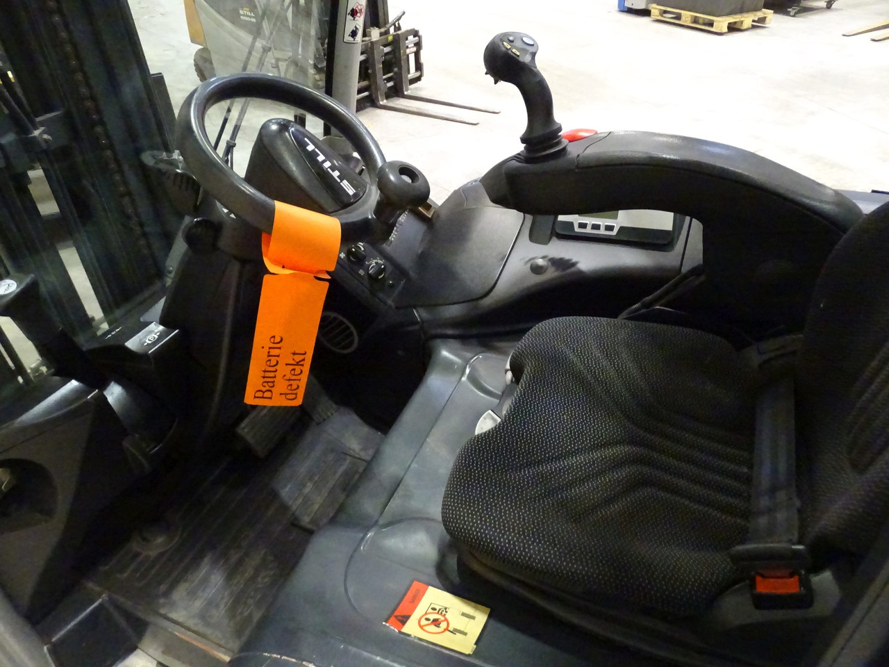 Still RX60-30 - Электропогрузчик: фото 3 Still RX60-30 - Электропогрузчик: фото 3