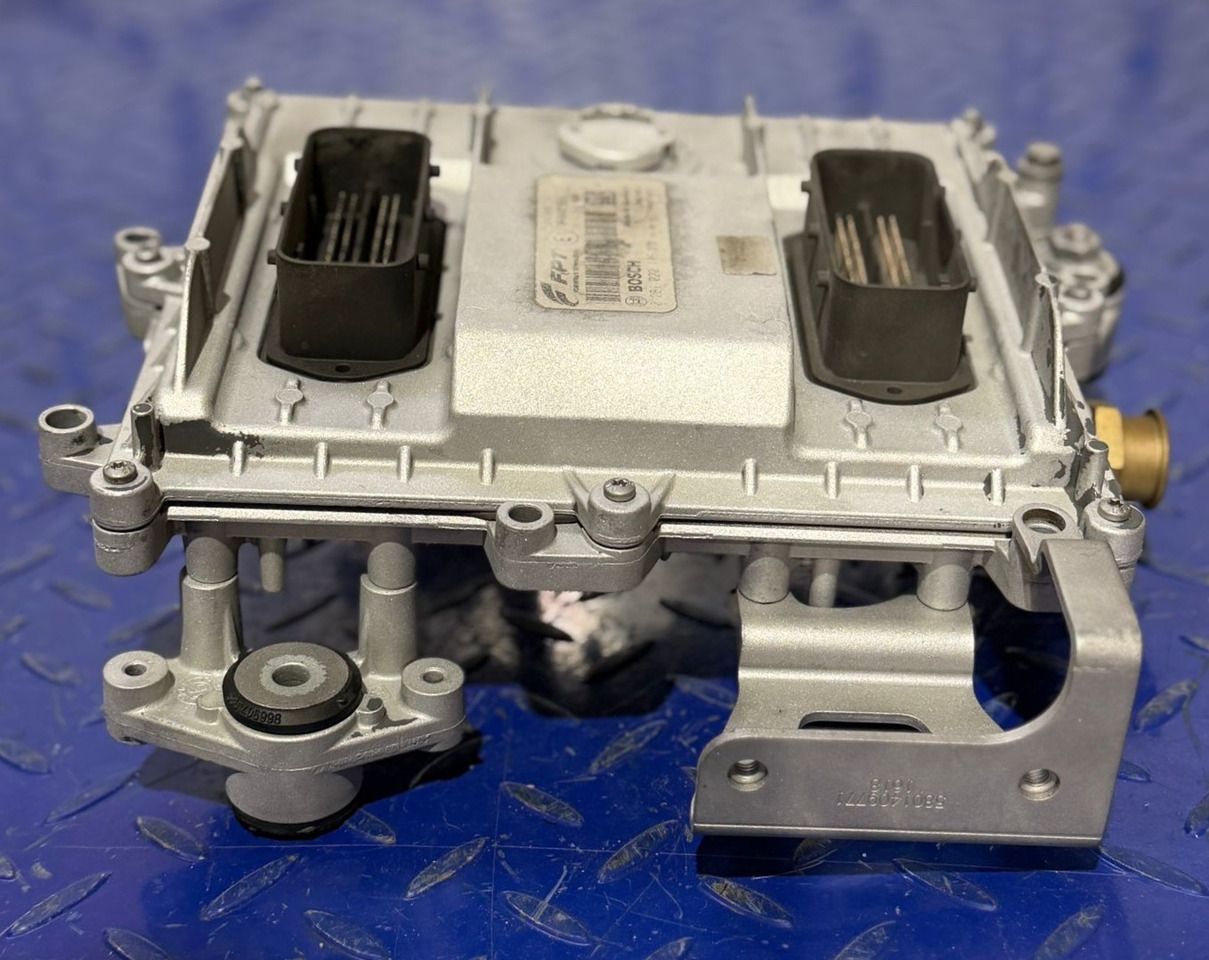 Iveco Engine Control Unit - Блок управления для Грузовиков: фото 3 Iveco Engine Control Unit - Блок управления для Грузовиков: фото 3