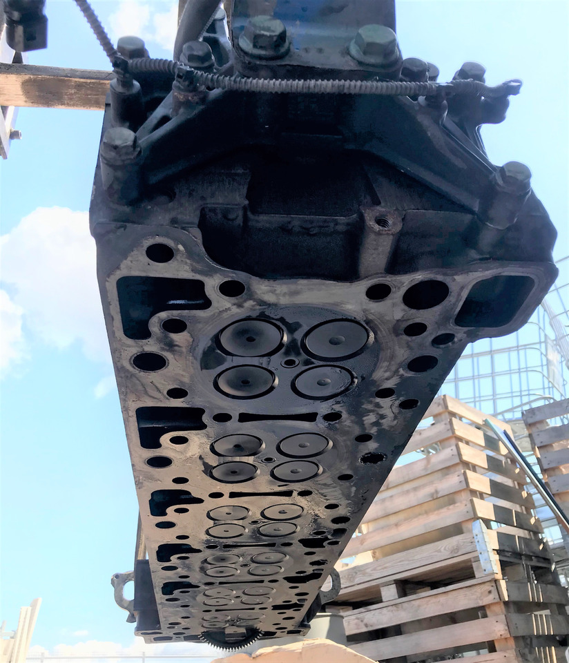 MERCEDES-BENZ Actros MP4 Antos Arocs OM470 Cylinder Head A4700102920 - Головка блока для Грузовиков: фото 3 MERCEDES-BENZ Actros MP4 Antos Arocs OM470 Cylinder Head A4700102920 - Головка блока для Грузовиков: фото 3