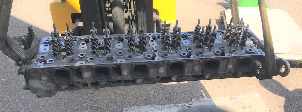 MERCEDES-BENZ Actros MP4 Antos Arocs OM470 Cylinder Head A4700102920 - Головка блока для Грузовиков: фото 2 MERCEDES-BENZ Actros MP4 Antos Arocs OM470 Cylinder Head A4700102920 - Головка блока для Грузовиков: фото 2