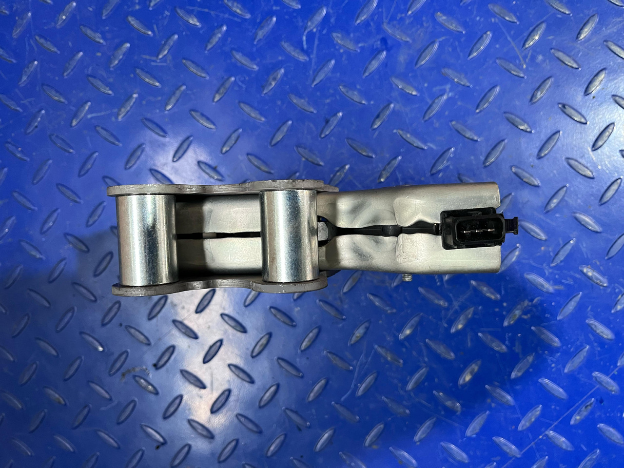 Mercedes Benz A9603102583 - Кабина и интерьер: фото 3 Mercedes Benz A9603102583 - Кабина и интерьер: фото 3