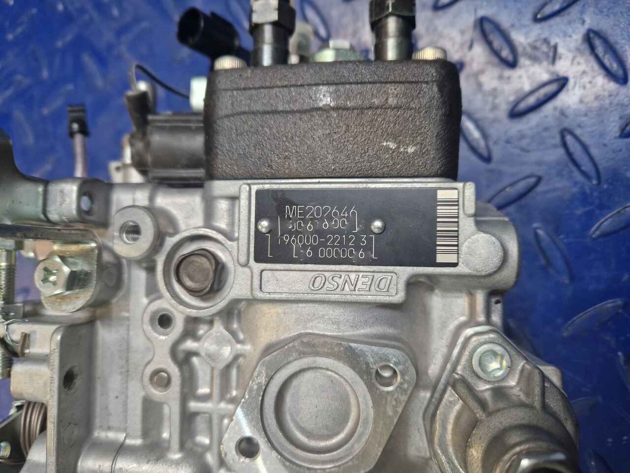 Новый Запчасти для Грузовиков DENSO INJECTION PUMP ME202646: фото 7
