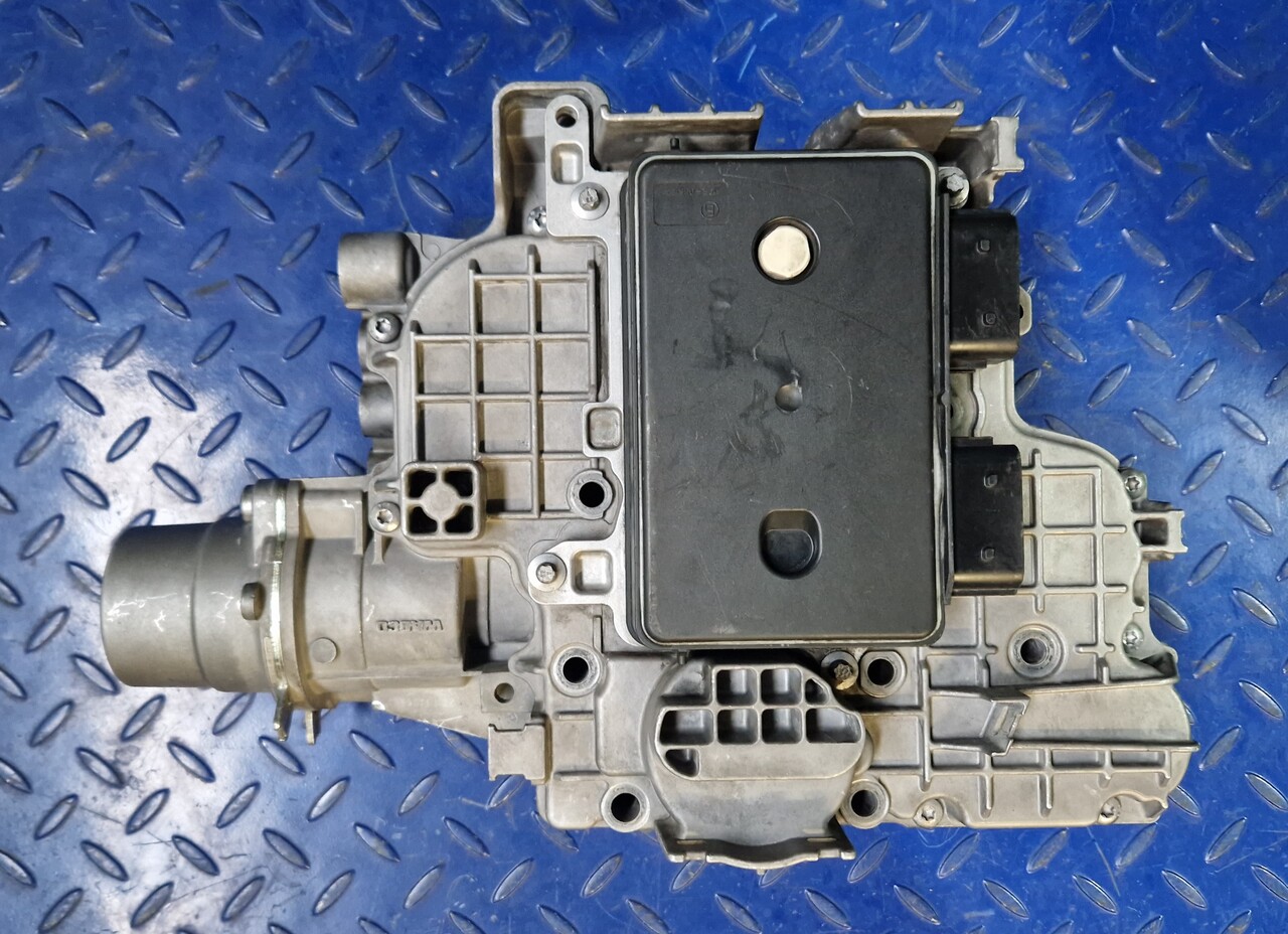 Mercedes MB Actros MP4 transmission shifting cylinder A9602603863 - Запчасти для Другой техники: фото 4 Mercedes MB Actros MP4 transmission shifting cylinder A9602603863 - Запчасти для Другой техники: фото 4