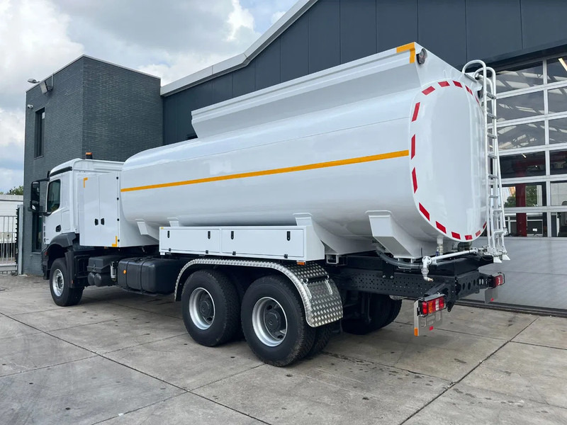 Mercedes-Benz Arocs 3340 6x4 Water Tank Truck - Грузовик-цистерна: фото 3 Mercedes-Benz Arocs 3340 6x4 Water Tank Truck - Грузовик-цистерна: фото 3