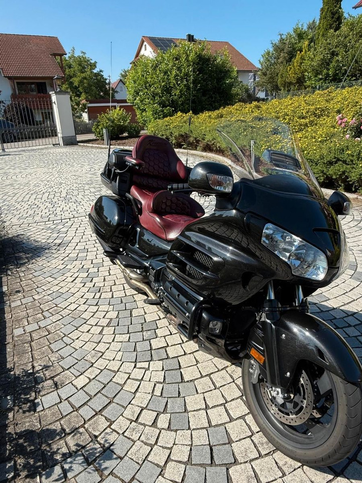 Honda GL1800 SC47*Krossline*Audio*Wilbers*SR Racing - Мотоцикл: фото 3 Honda GL1800 SC47*Krossline*Audio*Wilbers*SR Racing - Мотоцикл: фото 3