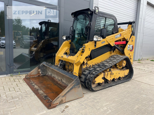 Cat 259D - Мини-погрузчик с бортовым поворотом: фото 1 Cat 259D - Мини-погрузчик с бортовым поворотом: фото 1