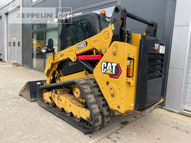 Cat 259D - Мини-погрузчик с бортовым поворотом: фото 4 Cat 259D - Мини-погрузчик с бортовым поворотом: фото 4