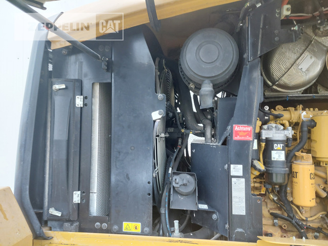 Колёсный погрузчик Cat 938M: фото 29