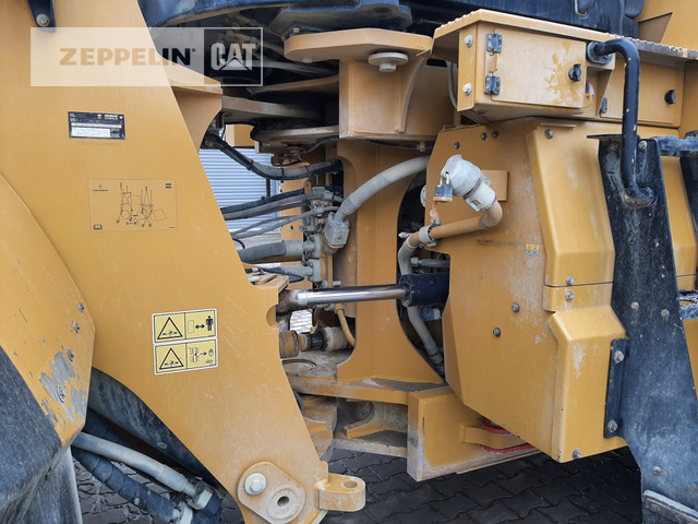 Колёсный погрузчик Cat 982M: фото 34