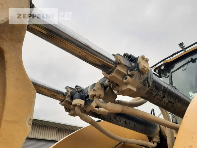 Колёсный погрузчик Cat 982M: фото 19