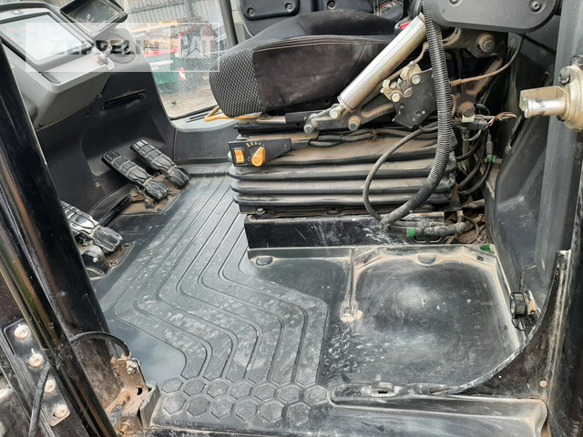 Колёсный погрузчик Cat 982M: фото 35