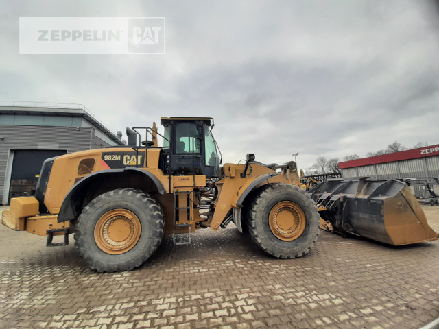 Колёсный погрузчик Cat 982M: фото 6