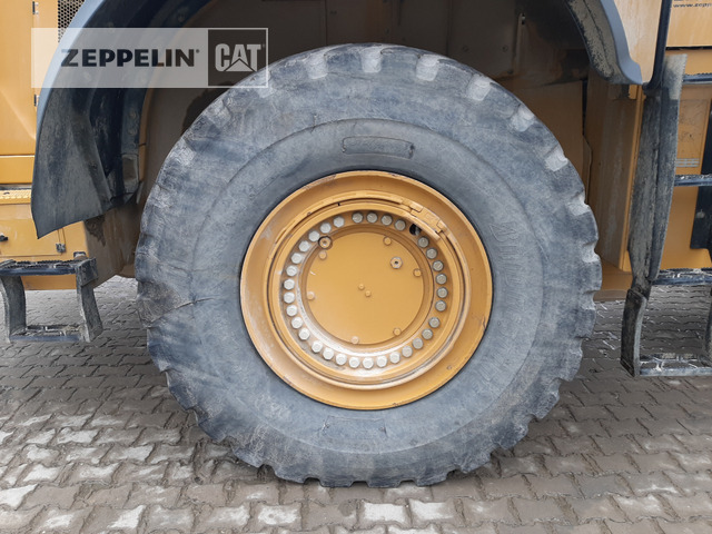 Колёсный погрузчик Cat 982M: фото 14