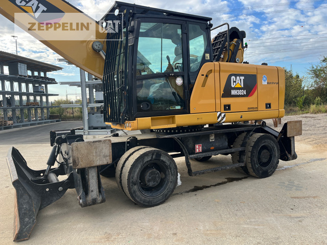 Cat MH3024-06C - Перегружатель: фото 5 Cat MH3024-06C - Перегружатель: фото 5