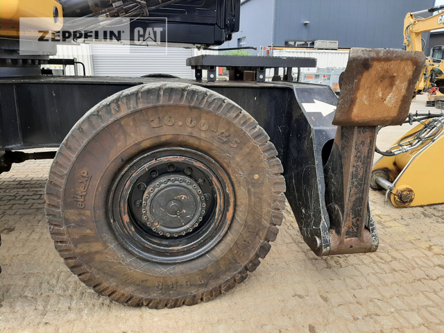 Перегружатель Cat MH3040-07A: фото 12