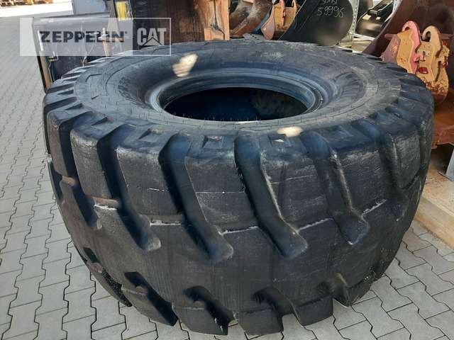 Michelin 1 x Reifen 36/65R33 - Шина для Строительной техники: фото 1 Michelin 1 x Reifen 36/65R33 - Шина для Строительной техники: фото 1