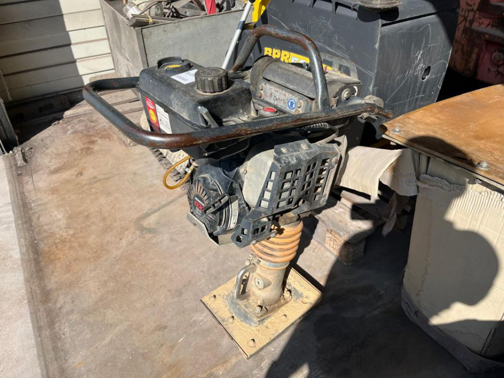 BOMAG BT 60 4 Diverse Stampfer - Трамбовка: фото 2 BOMAG BT 60 4 Diverse Stampfer - Трамбовка: фото 2