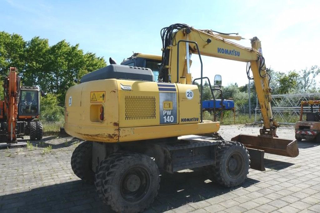 Komatsu Mobilbagger PW140-7 Mobilbagger - Колёсный экскаватор: фото 3 Komatsu Mobilbagger PW140-7 Mobilbagger - Колёсный экскаватор: фото 3