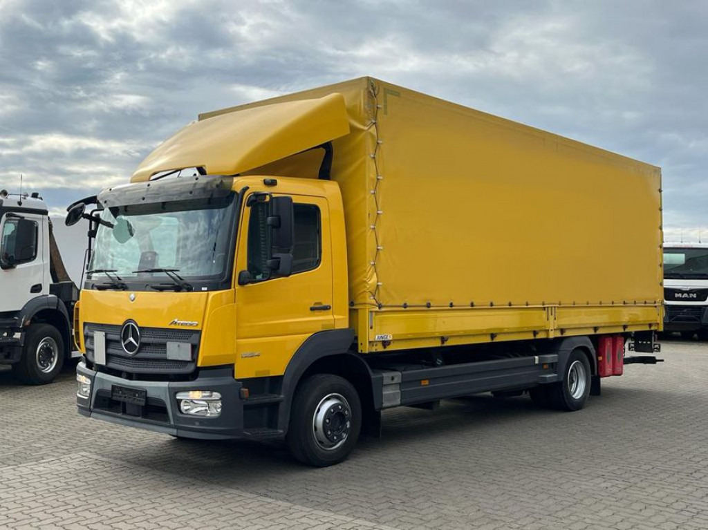 MERCEDES-BENZ Atego 1224 L Pritsche LBW - Тентованный грузовик: фото 1 MERCEDES-BENZ Atego 1224 L Pritsche LBW - Тентованный грузовик: фото 1